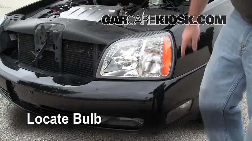 2004 Cadillac DeVille DTS 4.6L V8 Lights Fog Light (replace bulb)